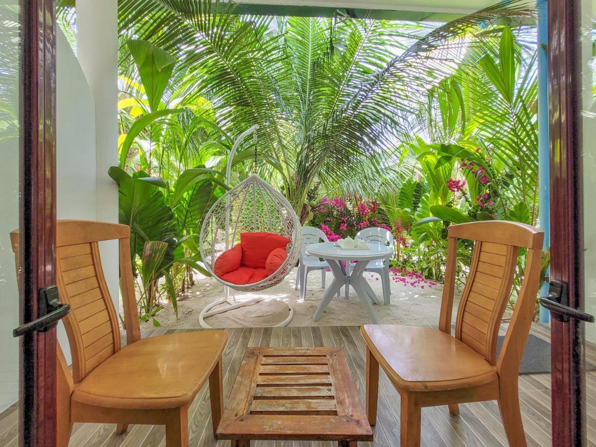 Sunrise Inn Thoddoo Ngoại thất bức ảnh