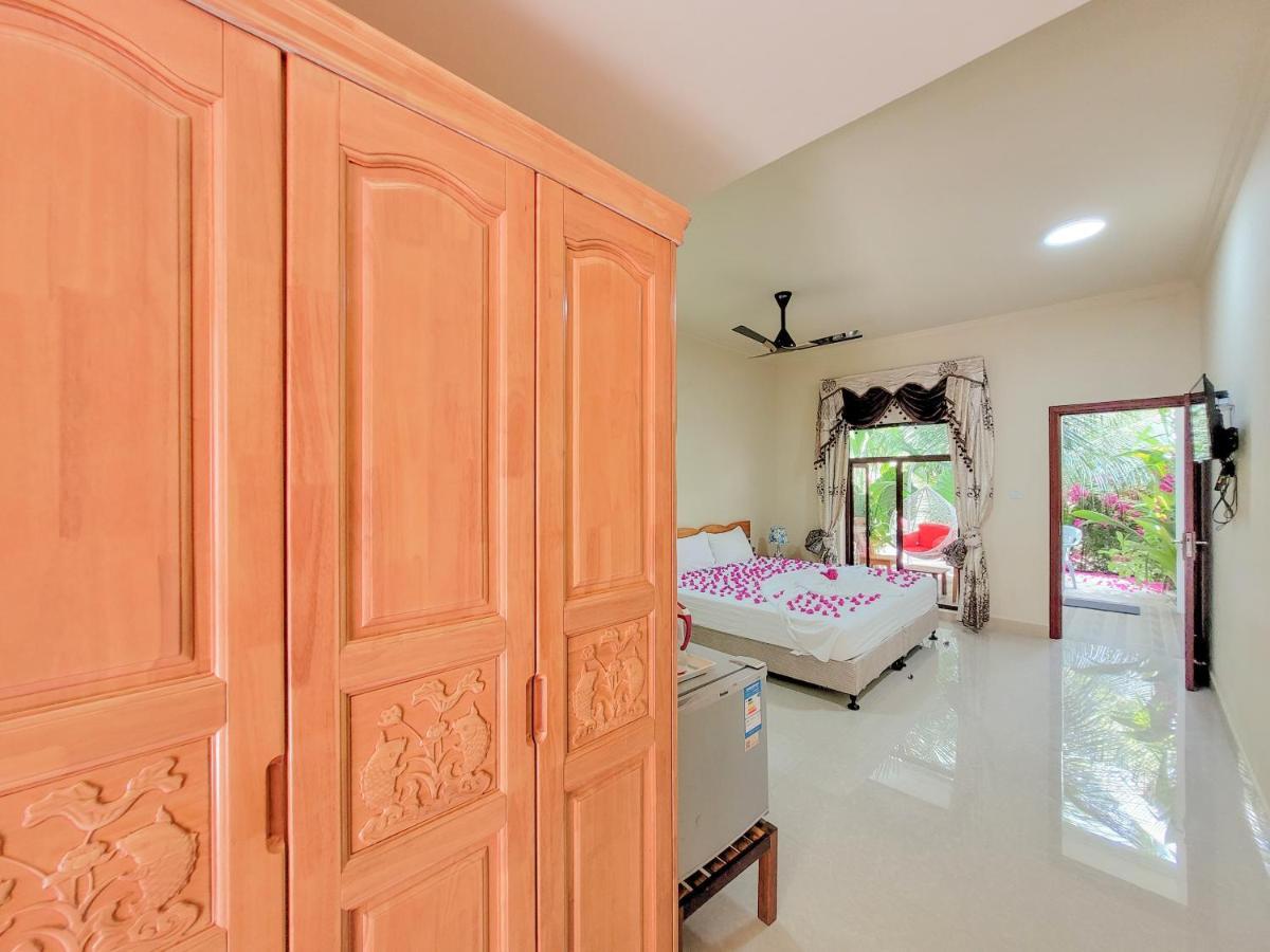 Sunrise Inn Thoddoo Ngoại thất bức ảnh