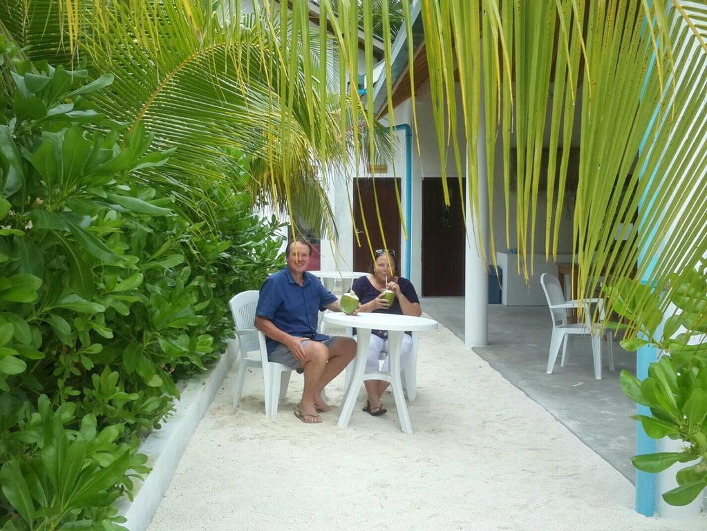 Sunrise Inn Thoddoo Ngoại thất bức ảnh